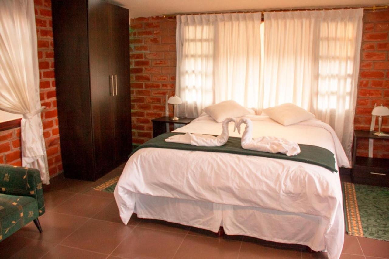 El Pedron Hotel Banos  Exterior photo